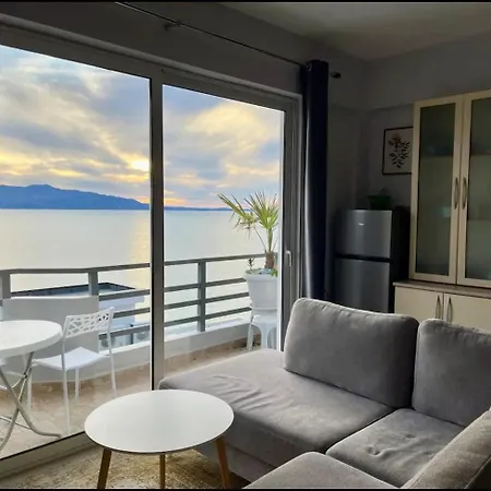 Emily - Bougainville Panorama Apartament *